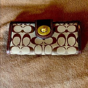 Coach wallet
